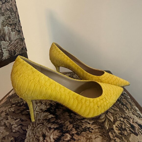 Salvatore Ferragamo Python Pumps 💛 | Made in Italy | Size 8.5 - Picture 1 of 5